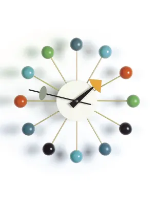 Analogue wall clock