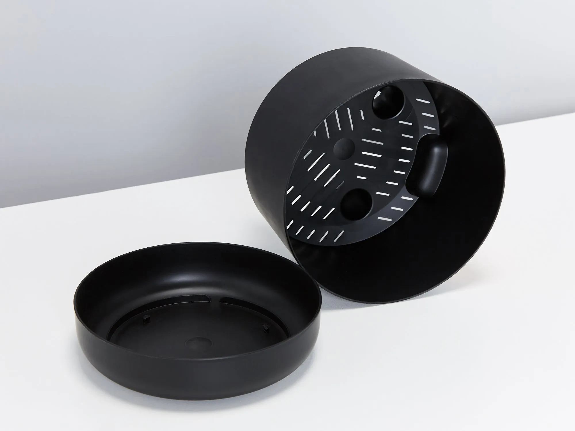 Black Self-Watering Pots - Recycled Plastic
