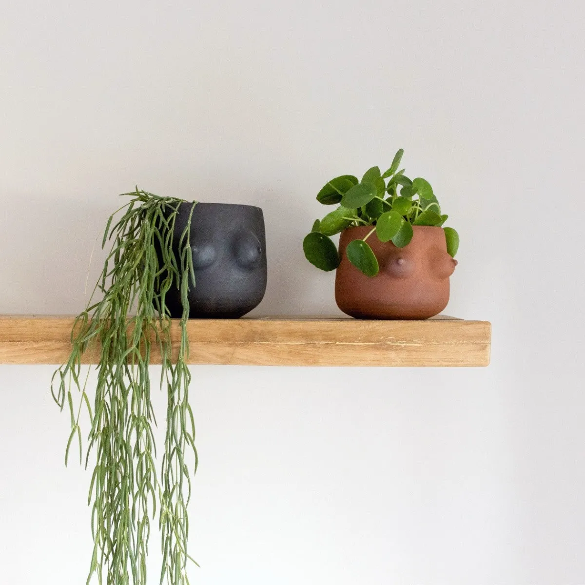Boob Planter - Black Clay