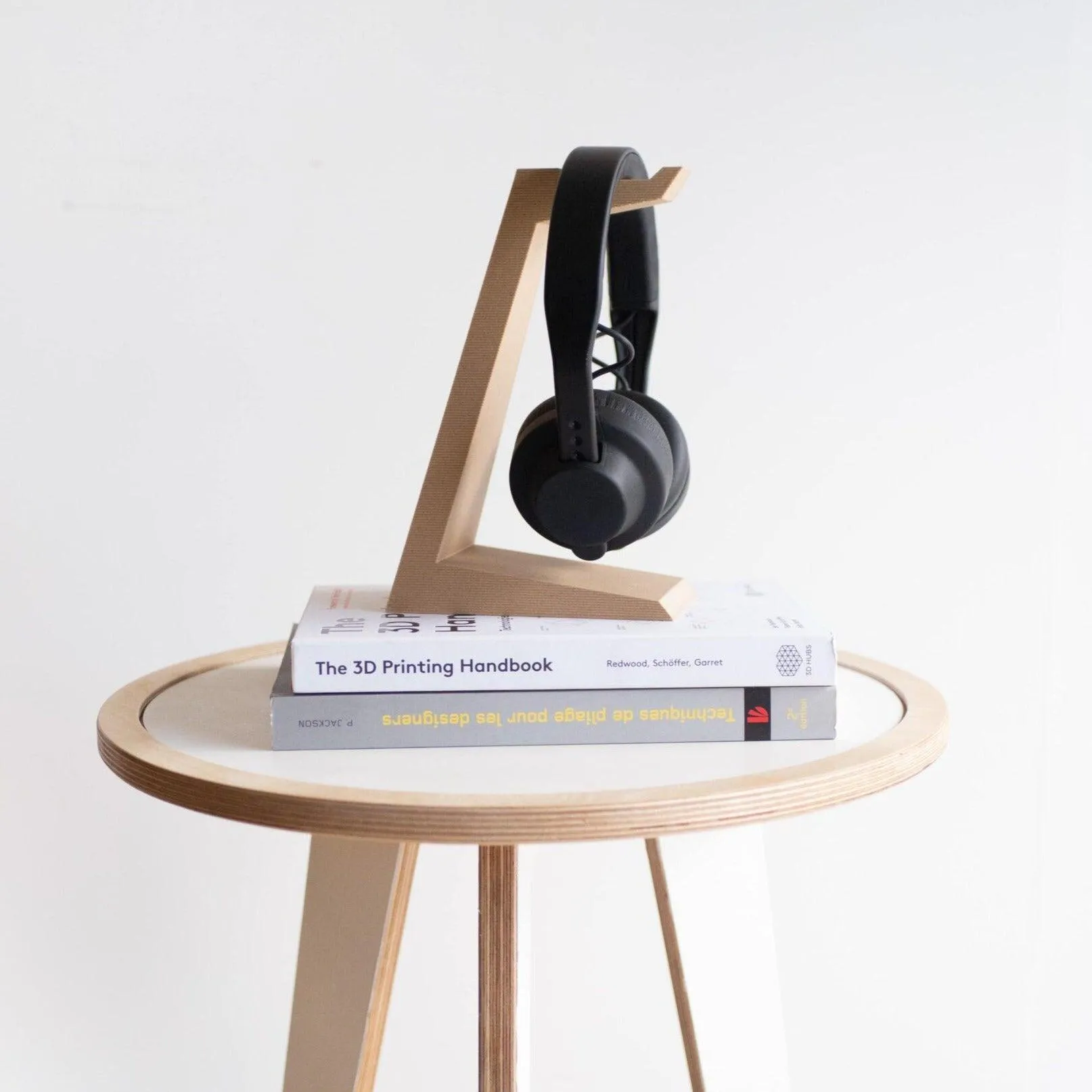 Headphone holder