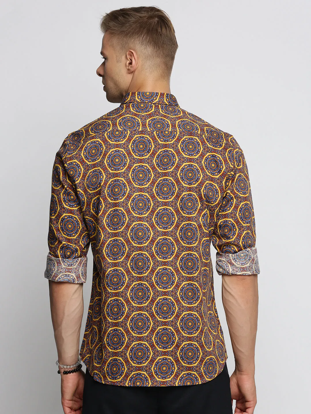 Men Brown Smart Slim Fit Geometric Printed Cotton Casual Shirt