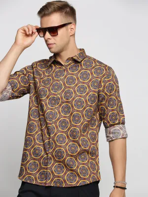 Men Brown Smart Slim Fit Geometric Printed Cotton Casual Shirt