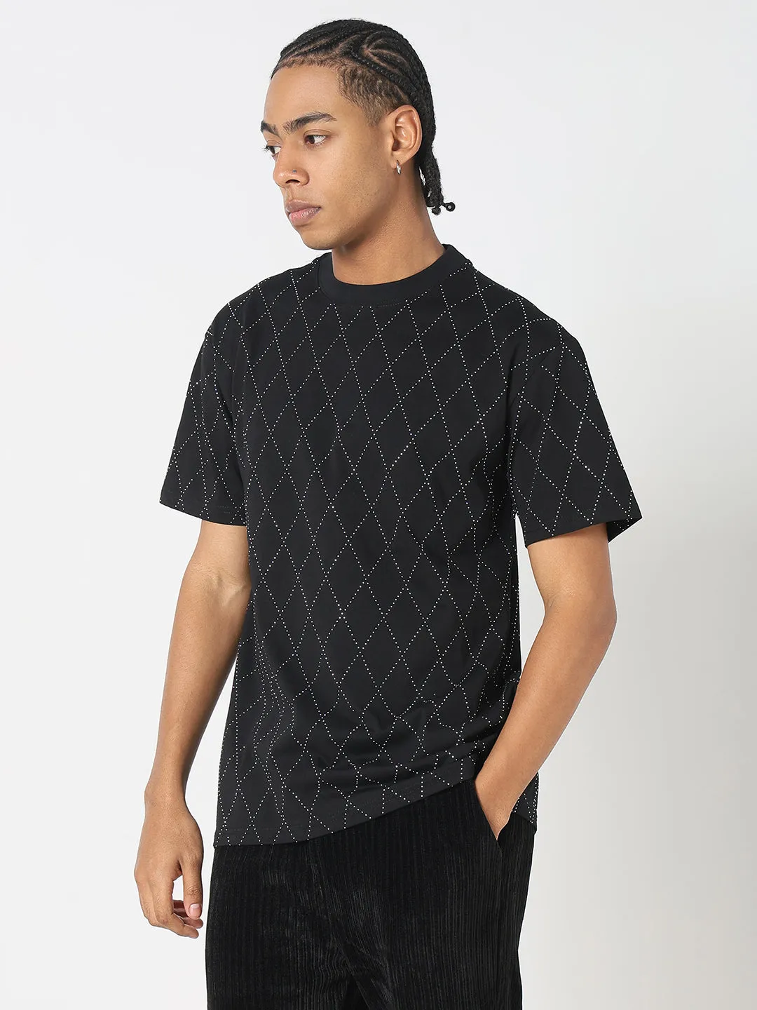Men Casual Black & White Geometric T-Shirt