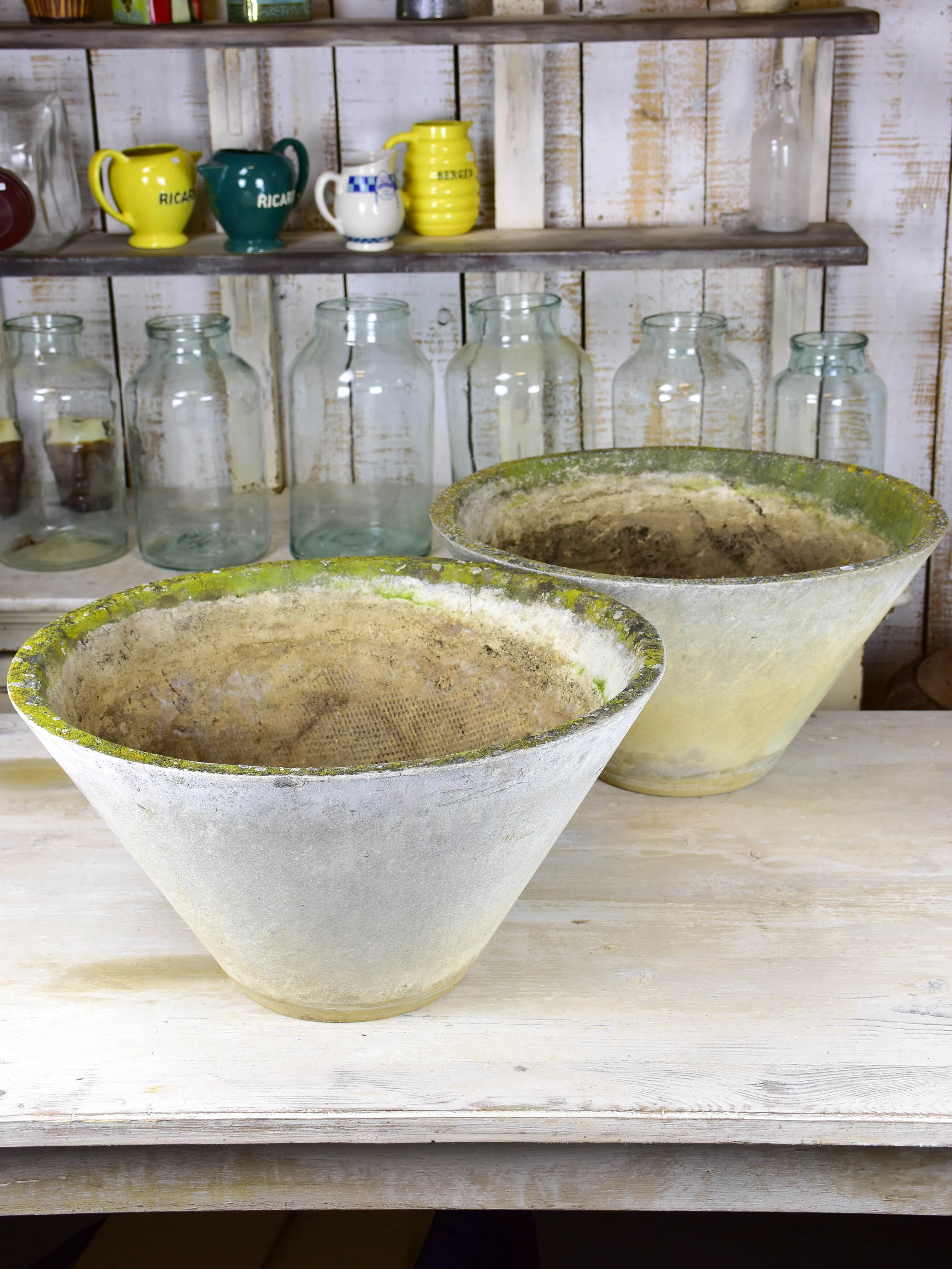 Pair of Willy Guhl garden planters - round