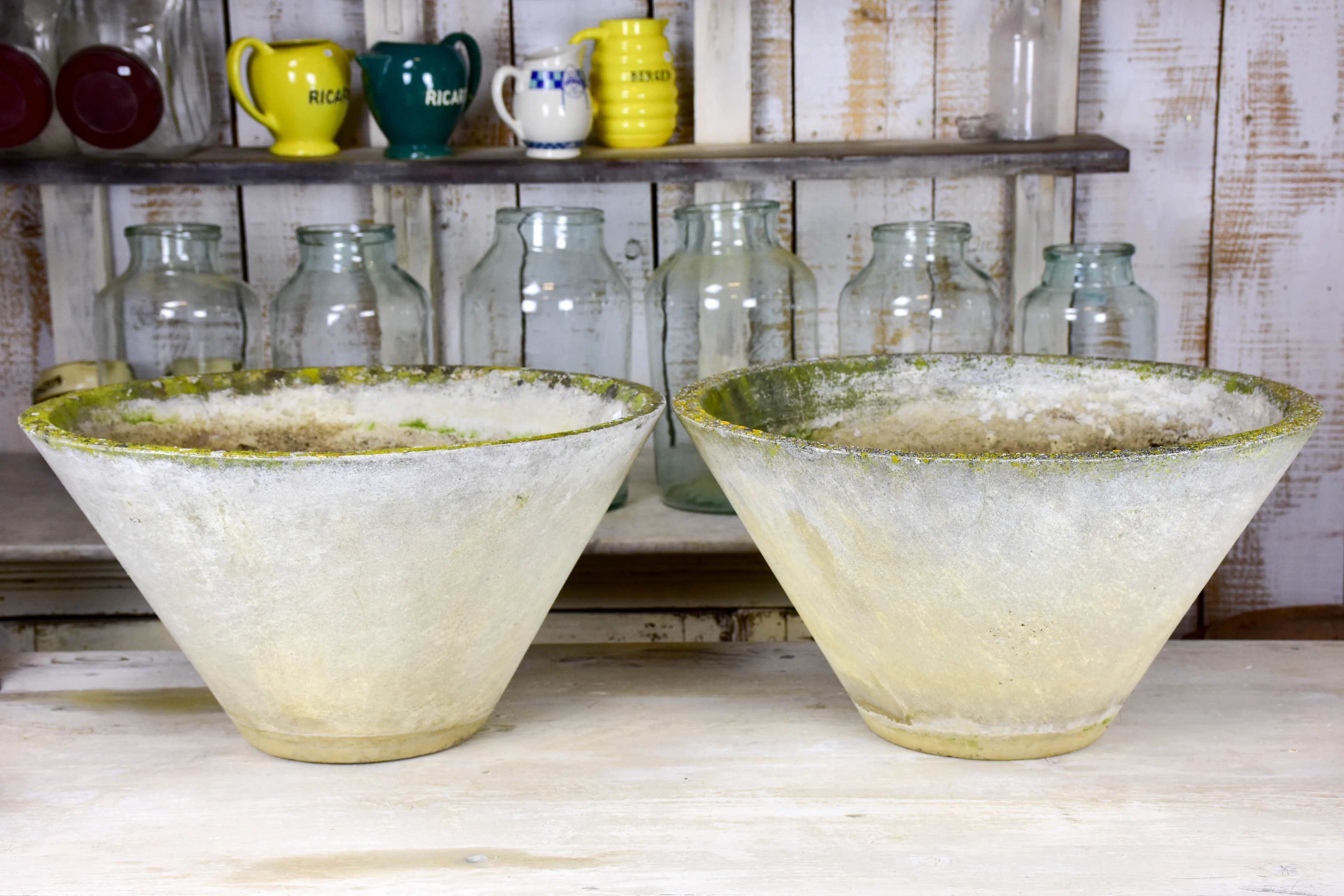 Pair of Willy Guhl garden planters - round