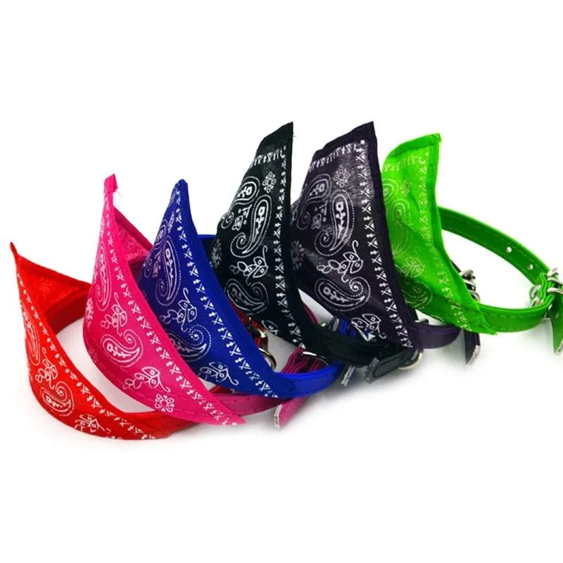 Stylish Bandana Shaped Collar